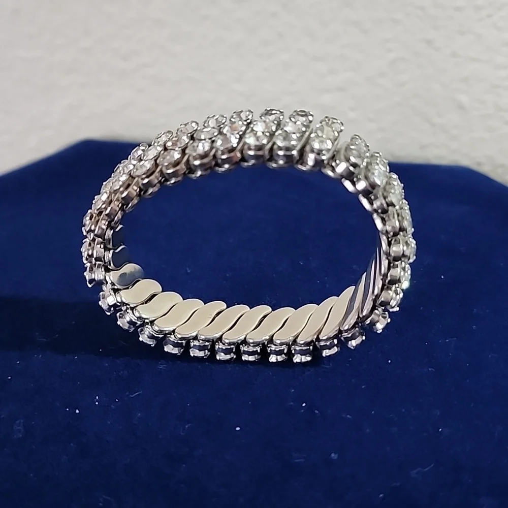 Faux Diamond Bracelet - Picture 4 of 6